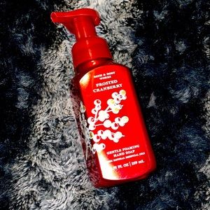 🌻BBW Frosted Cranberry Foaming Handwash🌻